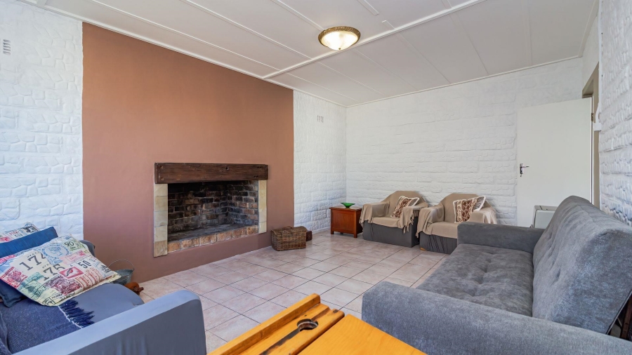 3 Bedroom Property for Sale in De Kelders Western Cape